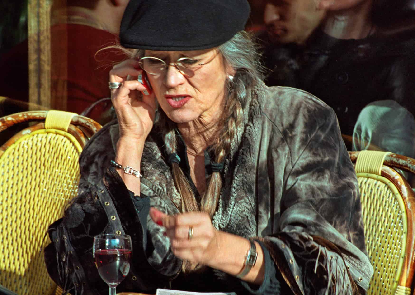 8 Etiquette Rules in Paris Americans Call Uptight But Locals Live By 2