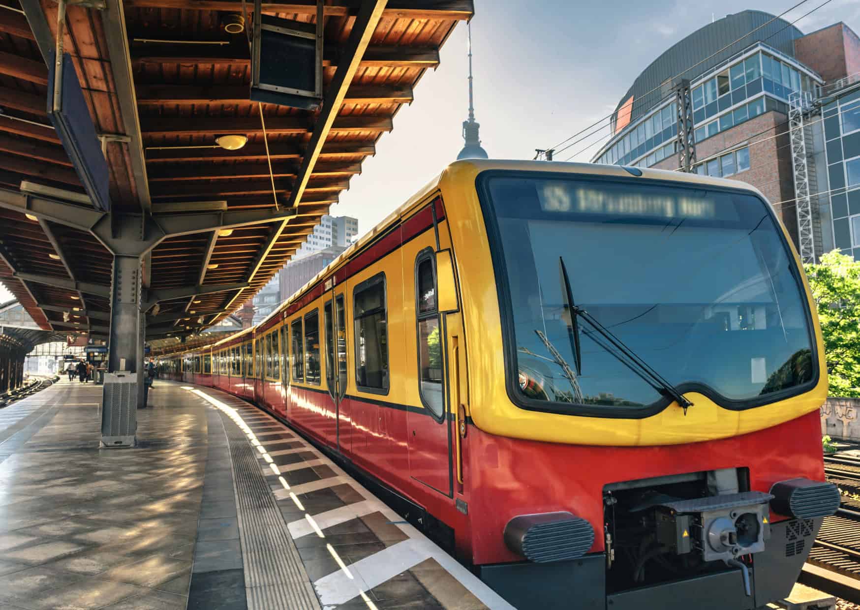 9 Ways Europeans Actually Afford Tourist Cities And Why Americans Get It Wrong 2