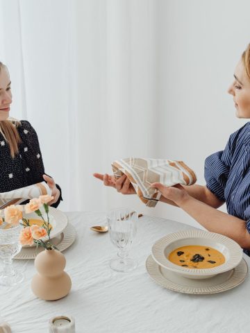 14 European Lunch Rules That Confuse Every American Tourist