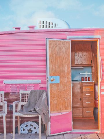 Tired of Airbnb’s High Fees? Try These Cheaper, Smarter Options, 12 Unwritten Rules of Airbnb Etiquette That No One Tells You