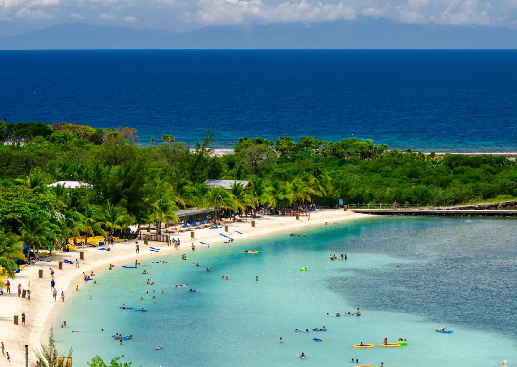 12 Tropical Paradises You Can Visit Without Emptying Your Wallet 9 Honduras beaches Forget About Thailand 9 Beach Countries That Cost Less in 2025