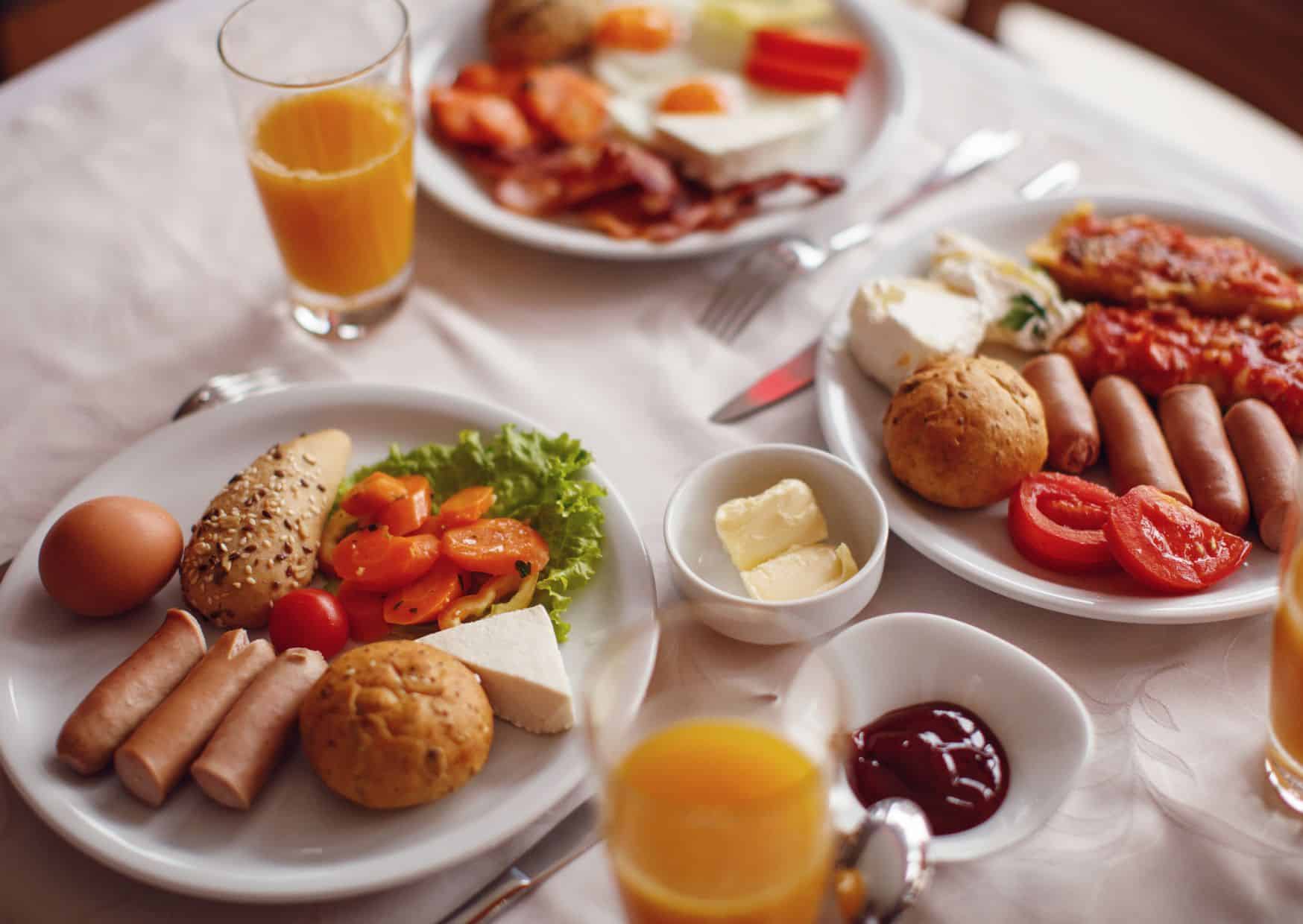 10 Unspoken Rules of Hotel Stays: What to Do and What to Avoid