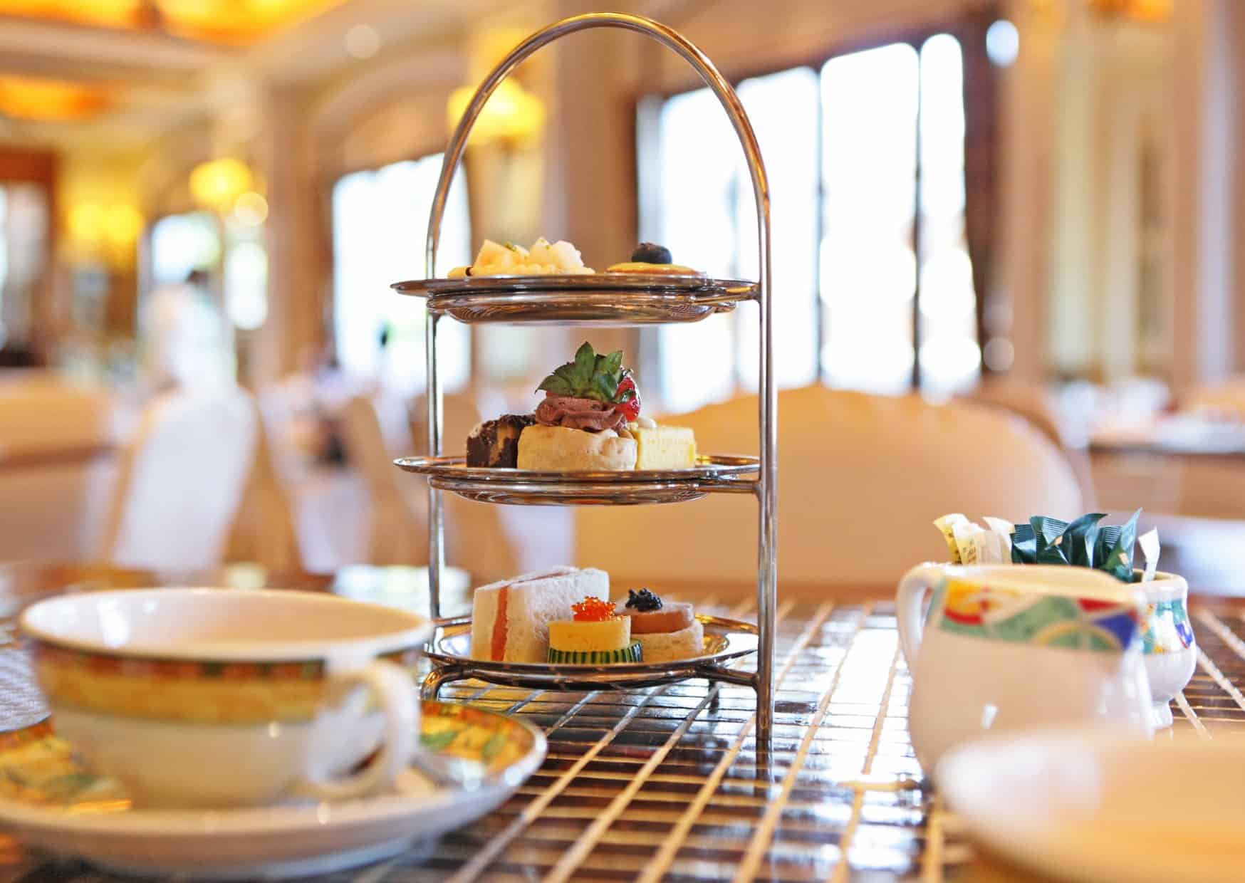 Real Afternoon Tea in Europe 4