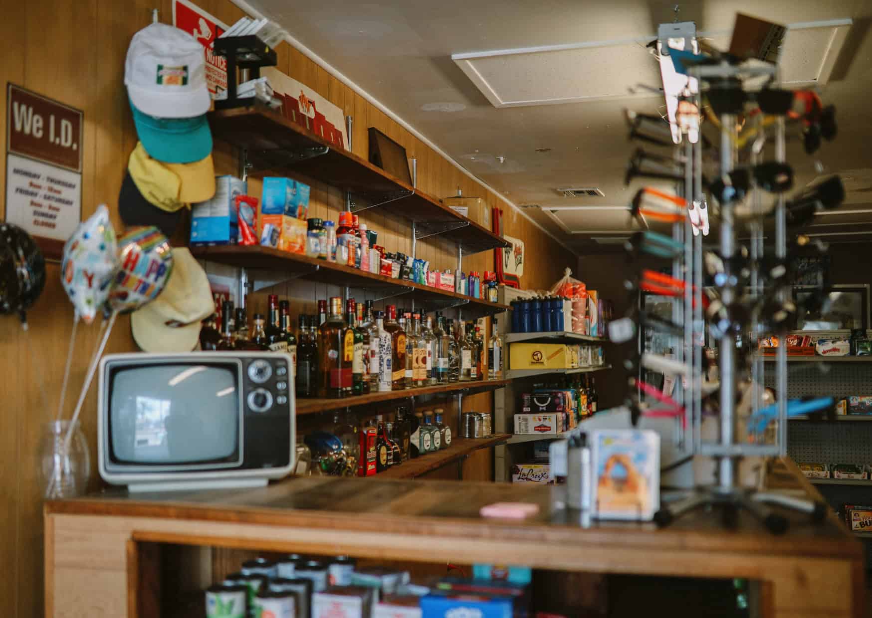 Why Europeans Judge You For These 8 Shopping Habits You Think Are Normal 8