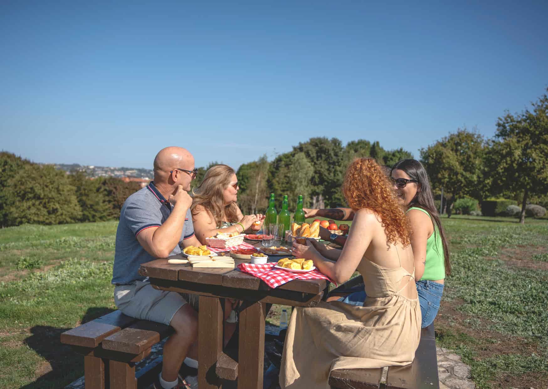 Why Spanish People Arent Befriending You 3