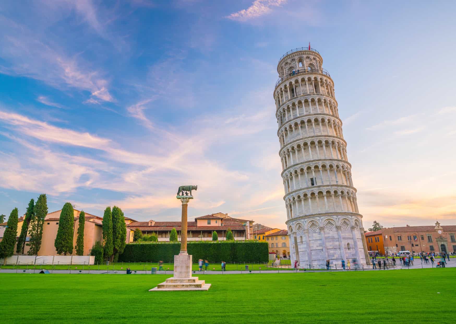 7 Tourist Traps in Europe That Are Actually Worth Your Money 3