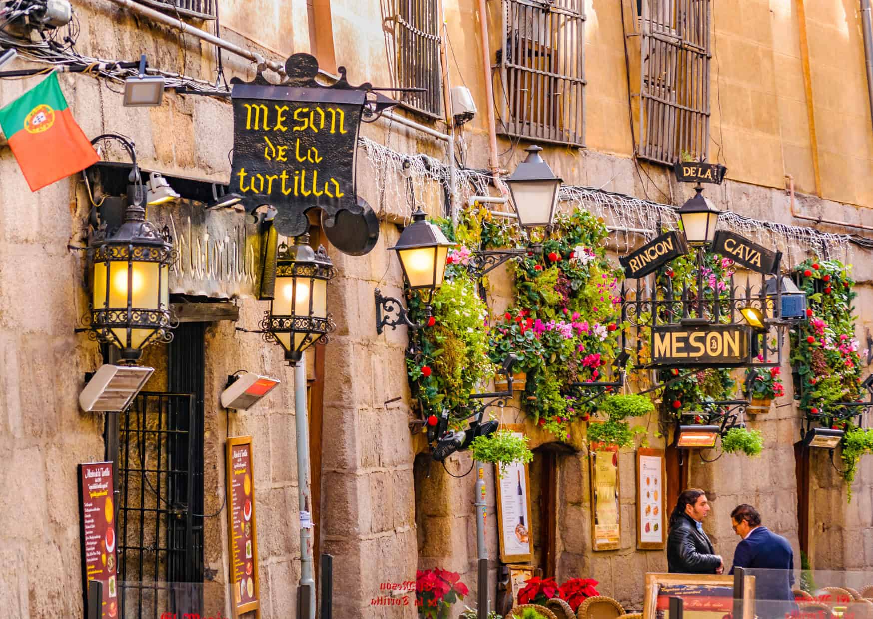 9 Everyday Mediterranean Customs Americans Will Never Understand 6