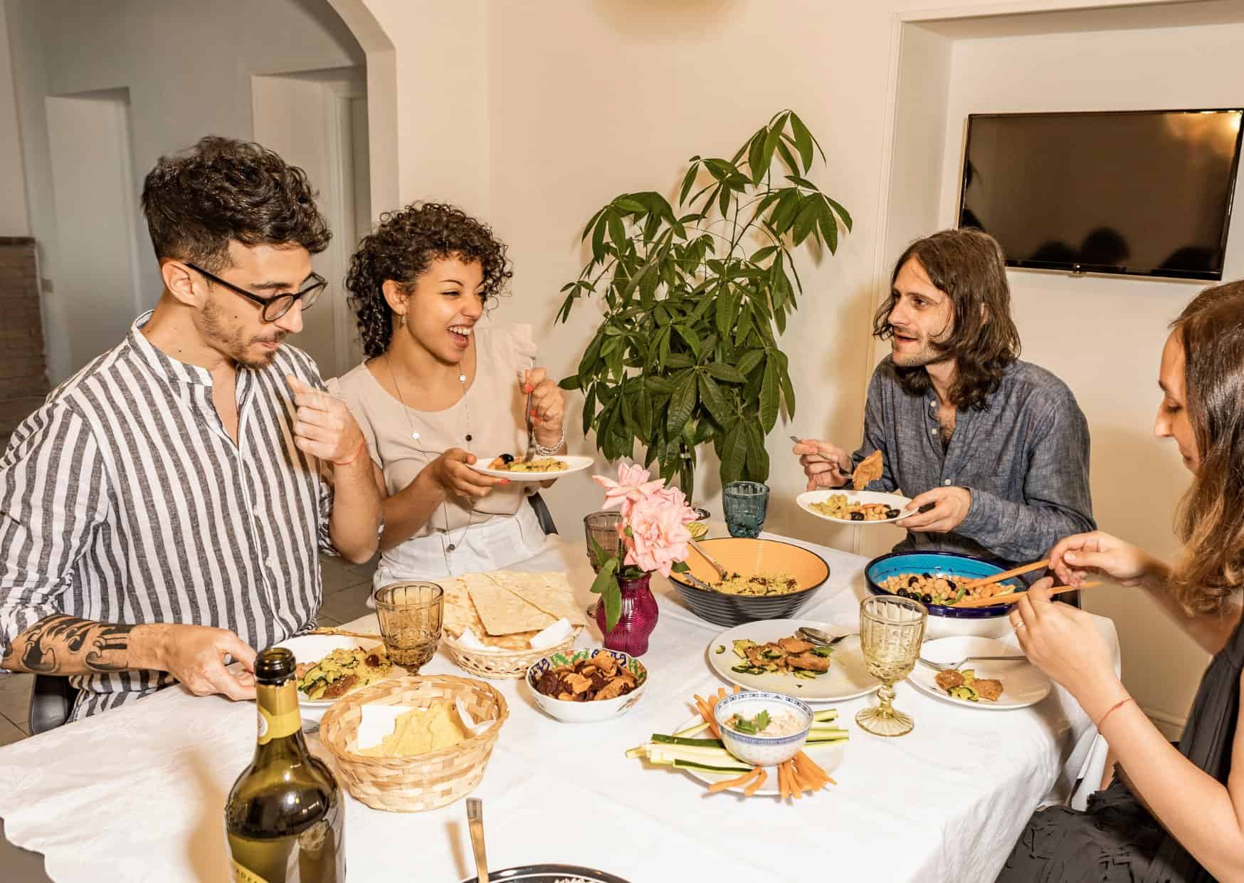 Spanish Families Have Dinner for a Week 6