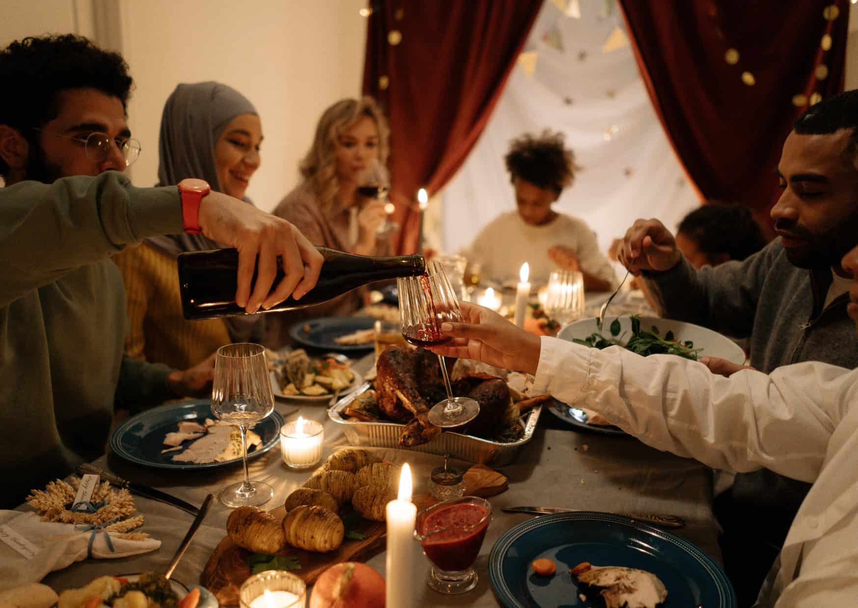 Spanish Families Have Dinner for a Week 9