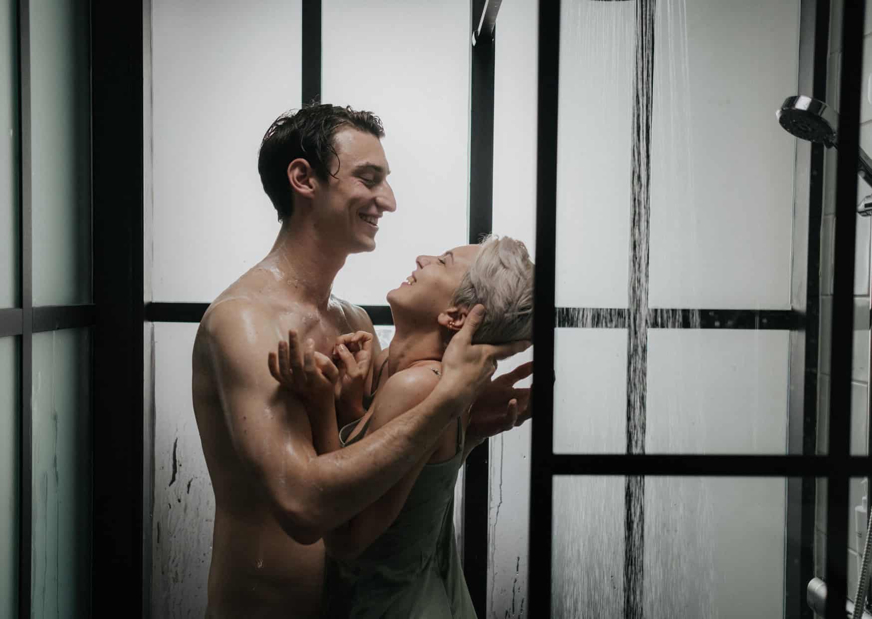 The European Shower Habit That Americans Find Completely Backwards (4)