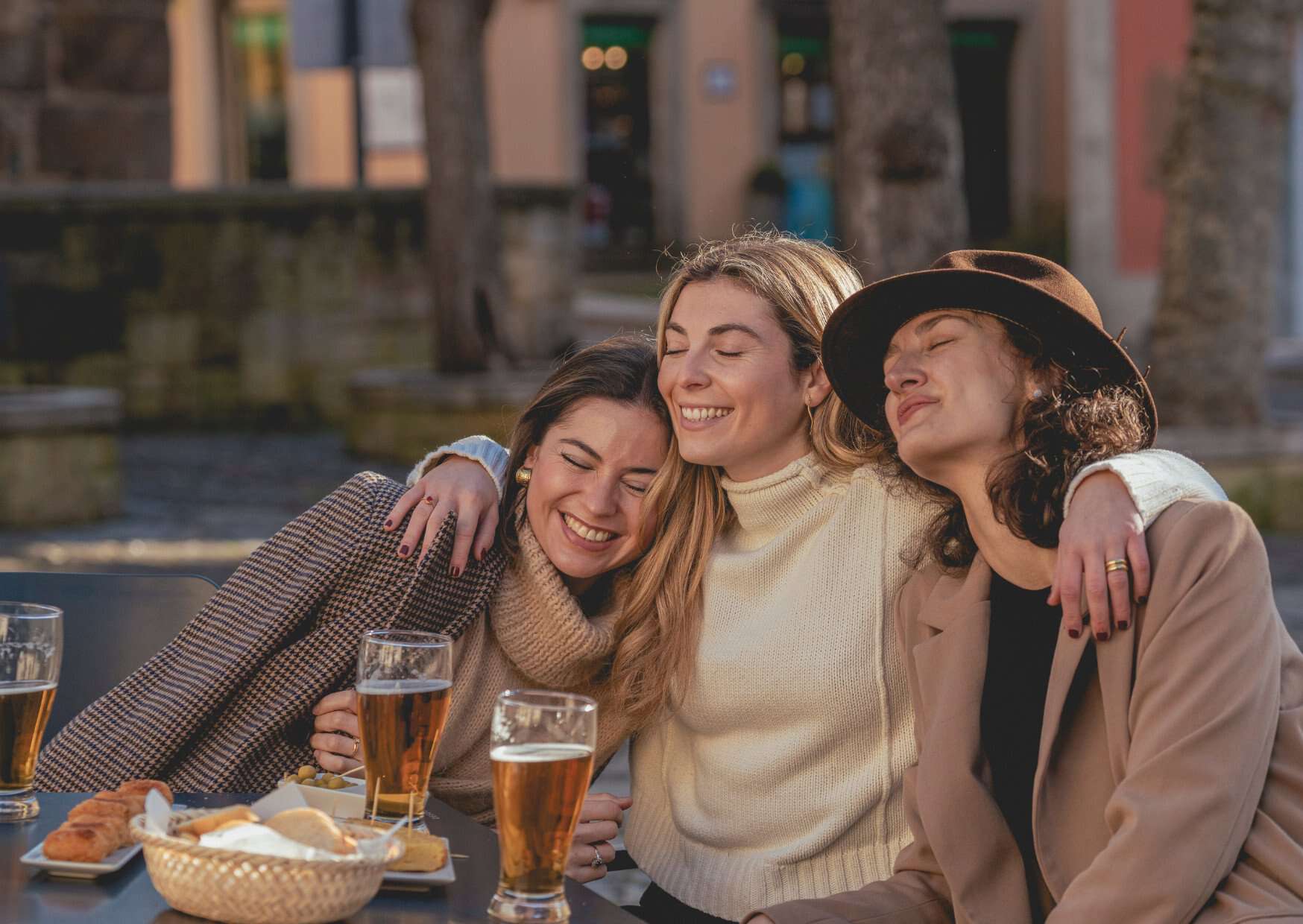 The Real Reason Europeans Dont Small Talk With Strangers 3