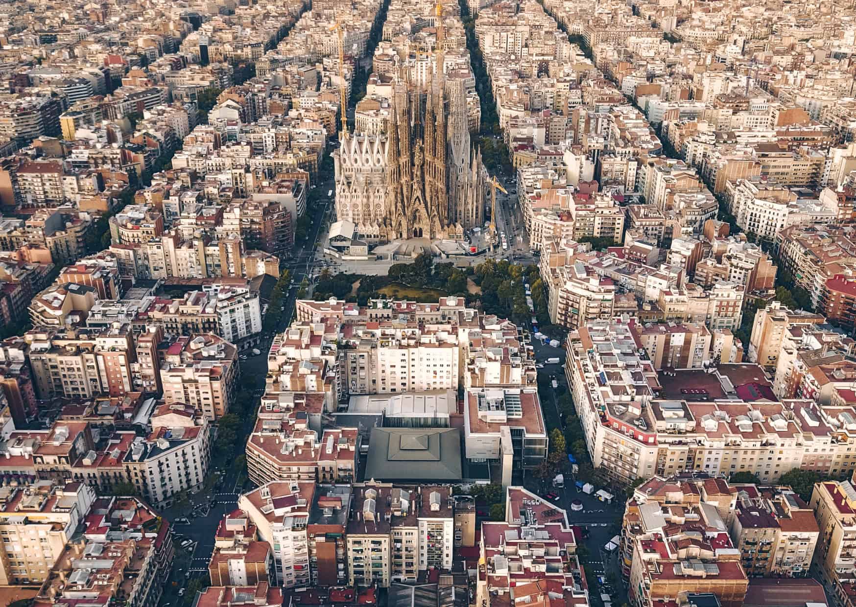 Why European Cities Are Designed for Walking 5