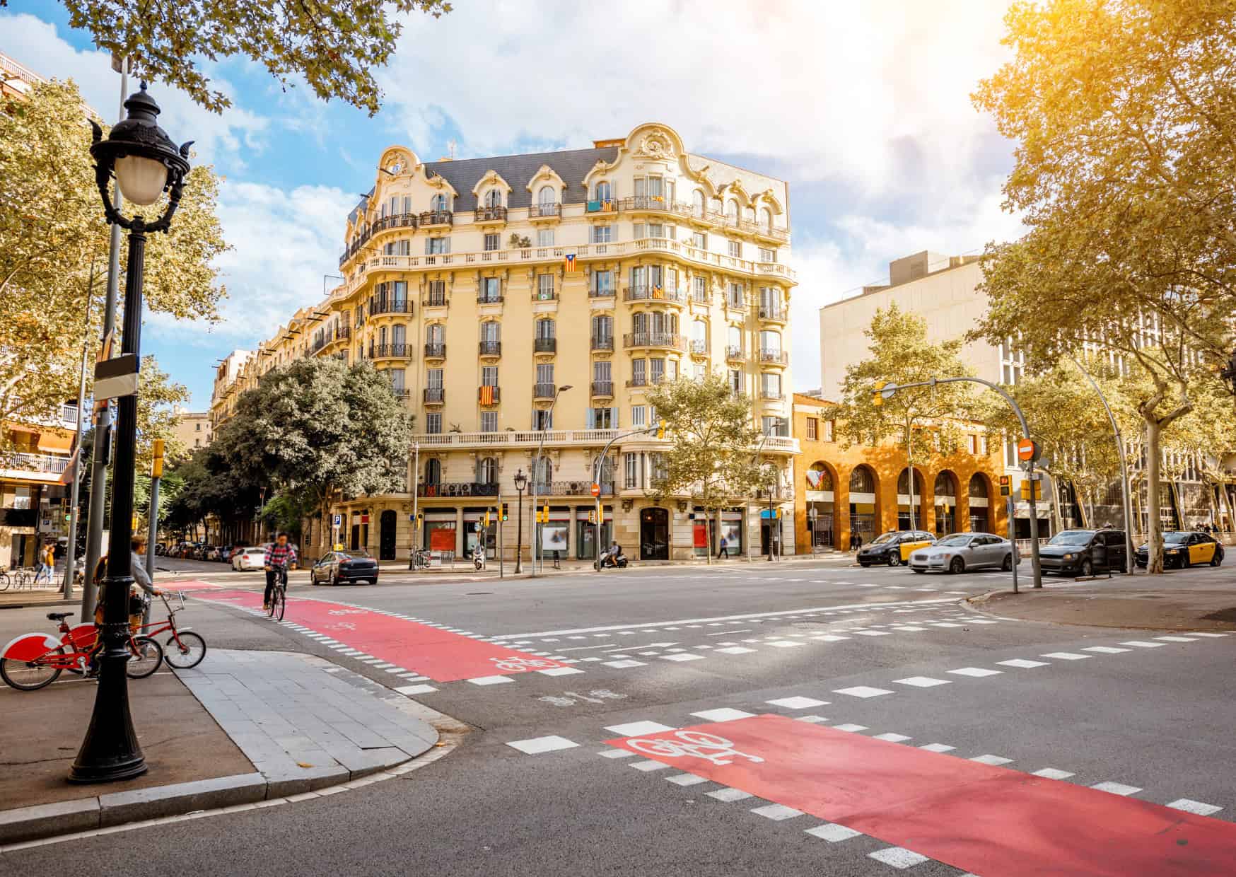 Why European Cities Are Designed for Walking