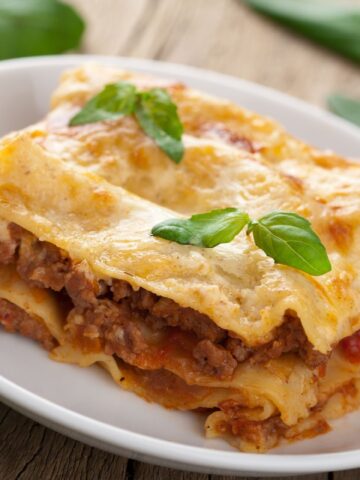 Nonna’s Classic Homemade Lasagna (Recipe Guide & Story)