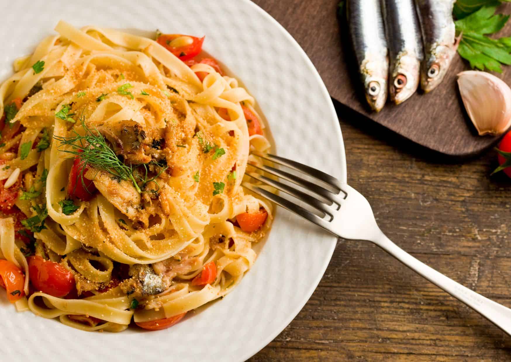 15 Italian Recipes Nonna Makes That Tourists Never Discover 5 Pasta con le Sarde
