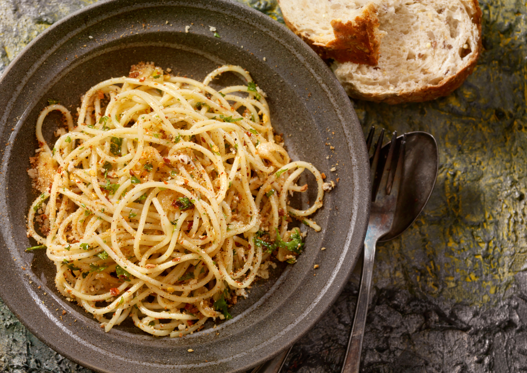 Why Aglio, Olio e Peperoncino Is Italy’s Most Important Pasta 3 Spaghetti Aglio e Olio