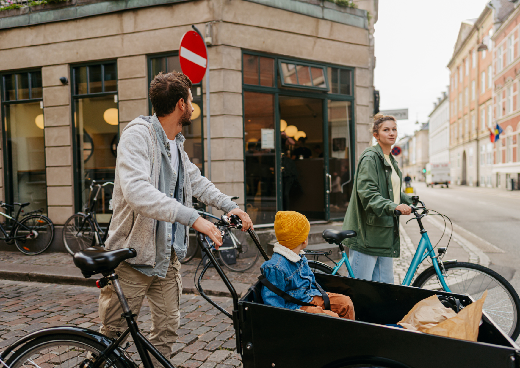 The Morning Light Trick Mediterranean People Use for Better Sleep Cycles 3 The Morning Light Trick Mediterranean People Use for Better Sleep Cycles 3