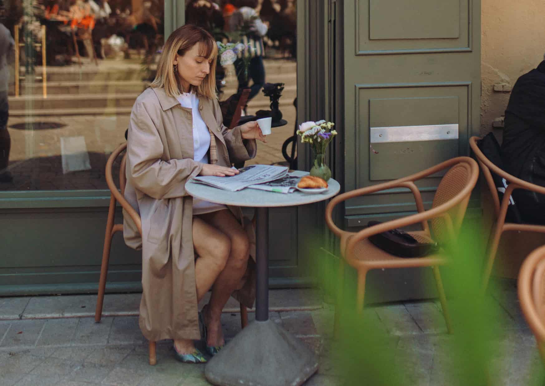 The European Habit That Confuses (and Impresses) American Women 3 Why European Women Have This Daily Habit American Women Would Never Consider 3