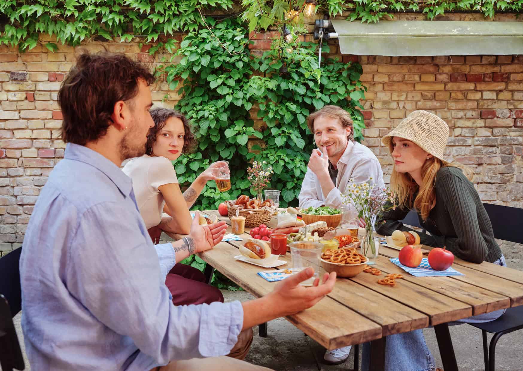 Why Europeans Stand So Close 11