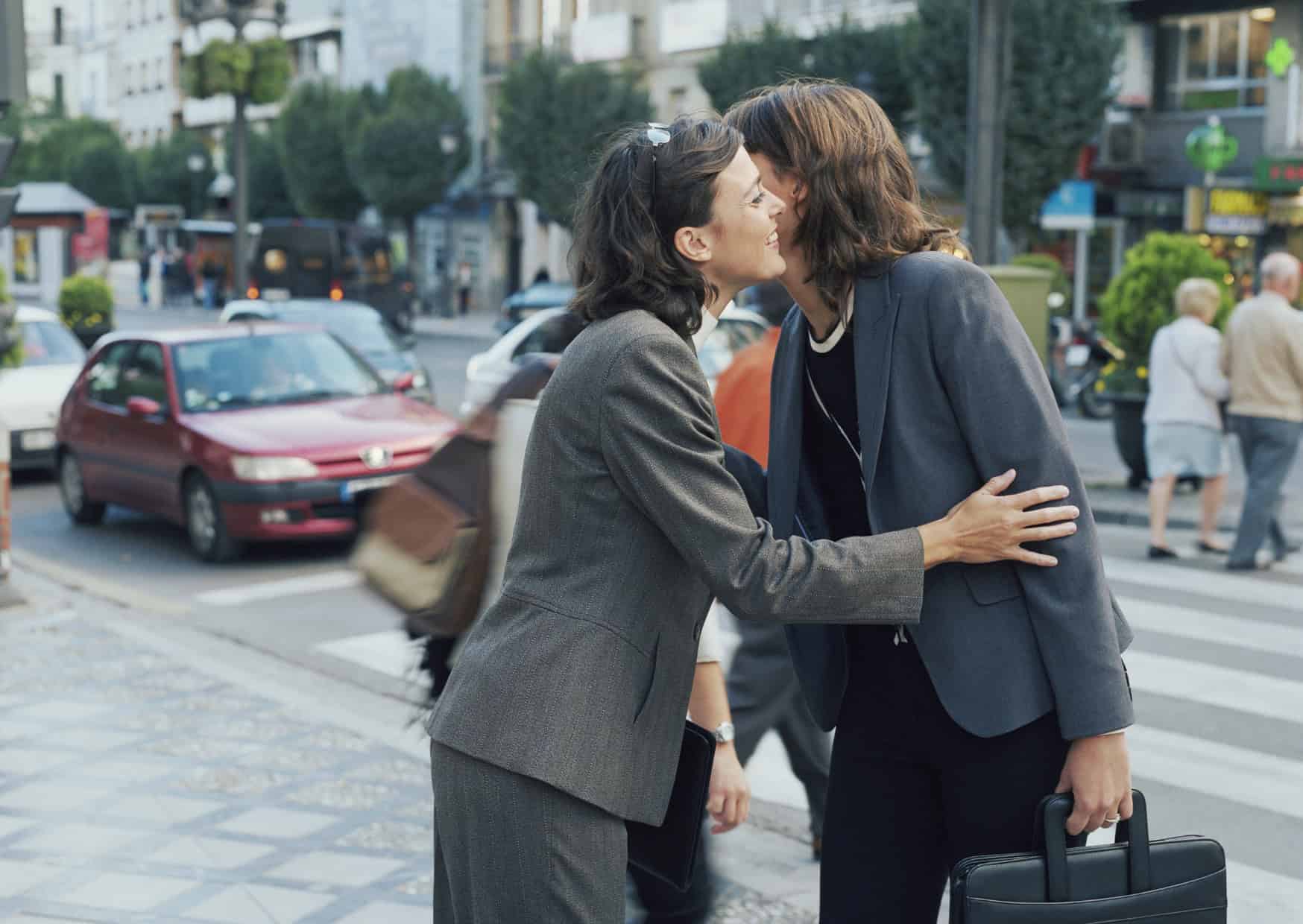 Why Europeans Stand So Close 5