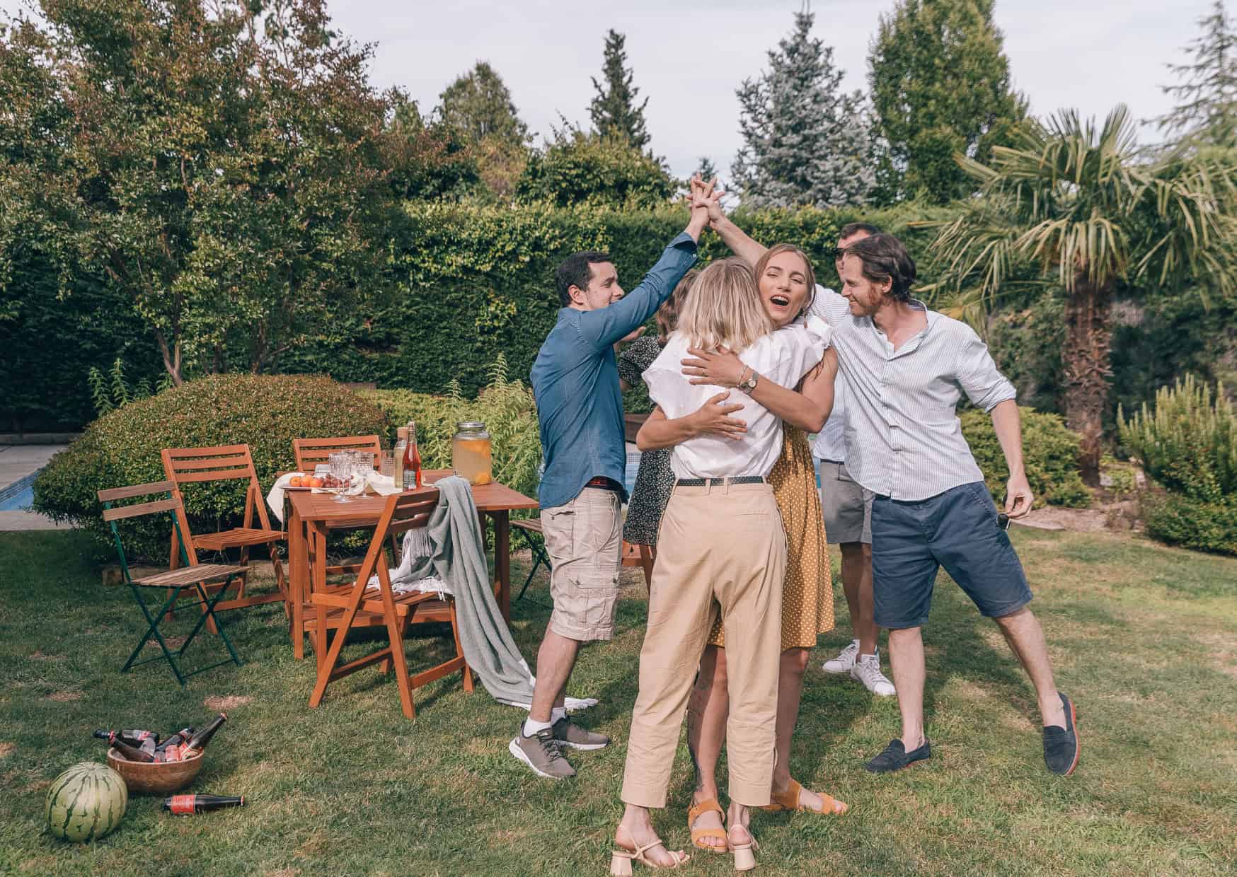 Why Europeans Stand So Close