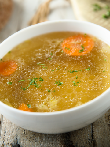The Simple Soup Recipe Italian Grandmothers Make When Family Gets Sick