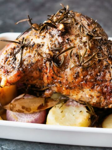 How To Make Agnello al Forno (Roast Lamb with Rosemary and Potatoes) - Recipe Guide