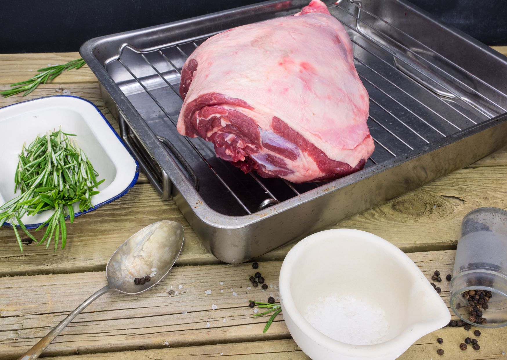 Agnello al Forno Roast Lamb with Rosemary and Potatoes 2