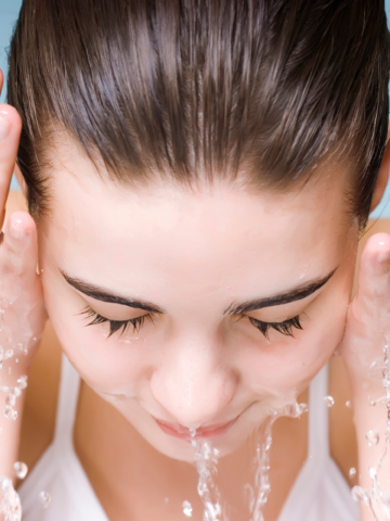 The Morning Grooming Ritual Europeans Consider Essential That Americans Skip