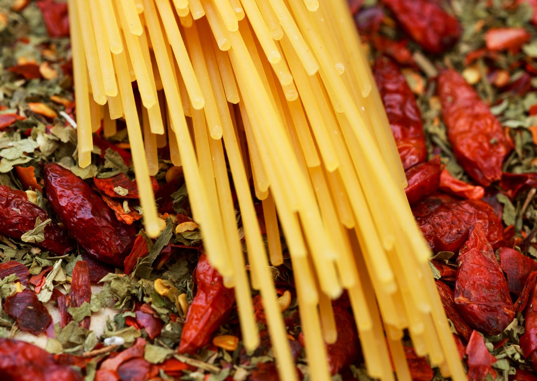 Why Aglio, Olio e Peperoncino Is Italy’s Most Important Pasta 1 Nonna’s Spaghetti Aglio, Olio e Peperoncino (Recipe Guide)