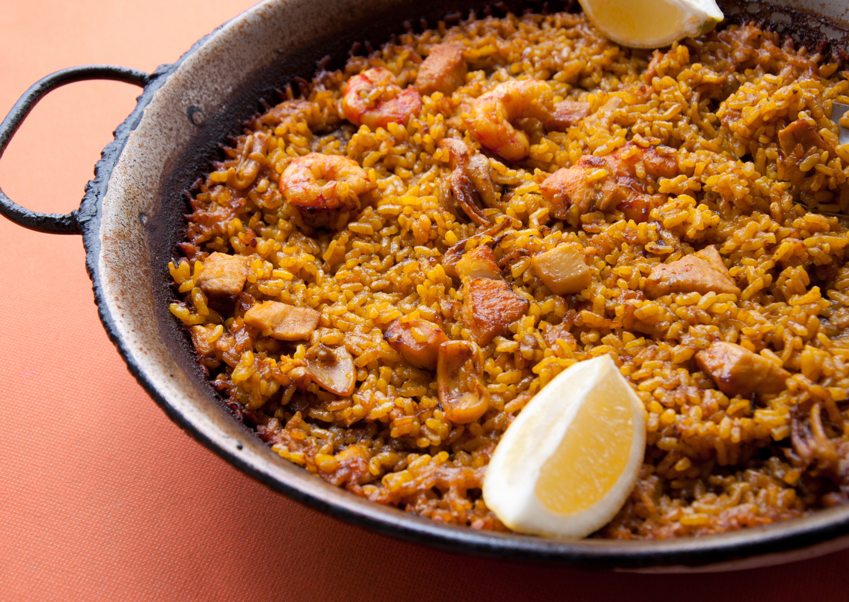 The World’s Most Overrated Foods When Traveling (And What to Eat Instead) 17 Real Spanish Paella Never Contains These Popular American Additions 8