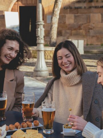 Why Spanish Families Eat Dinner at 10 PM And What It Says About Their Culture