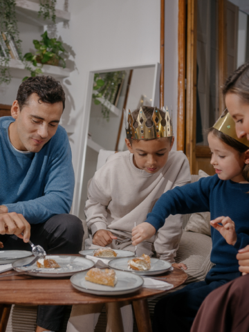 Why Spanish Parents Let Their Kids Take Public Transportation Alone at This Age