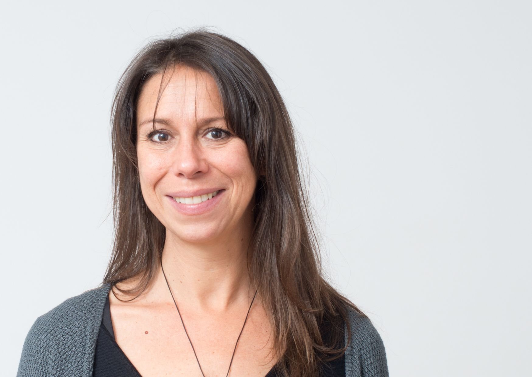 The Ancient Mediterranean Beauty Secret American Brands Won’t Put on Shelves 1 The Beauty Secret Mediterranean Women Use That American Companies Don’t Sell