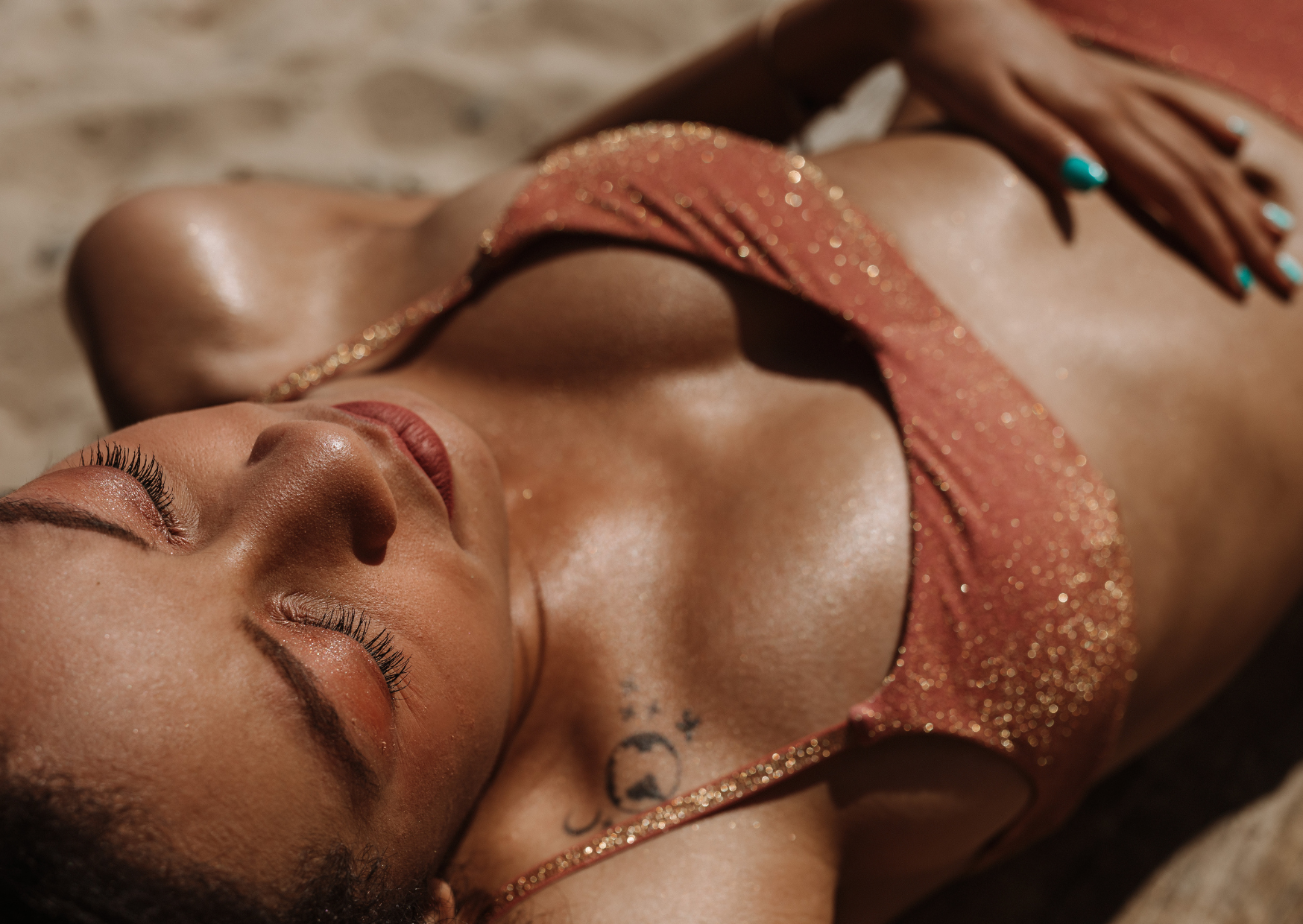 The Mediterranean Beach Reality Americans Aren’t Ready For 5 Why Mediterranean People Never Shower Before the Beach 6