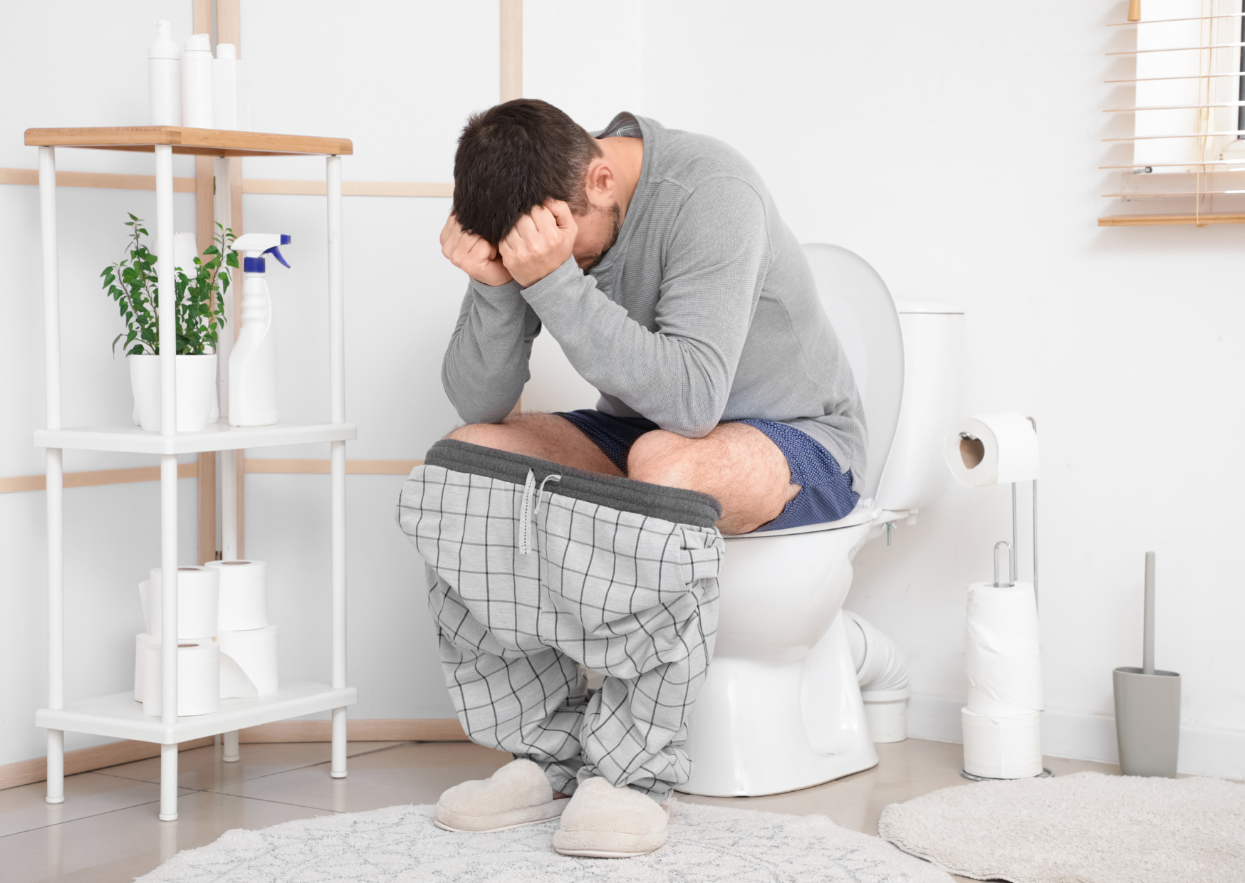 Bathroom Emergency Spanish People Handle 3