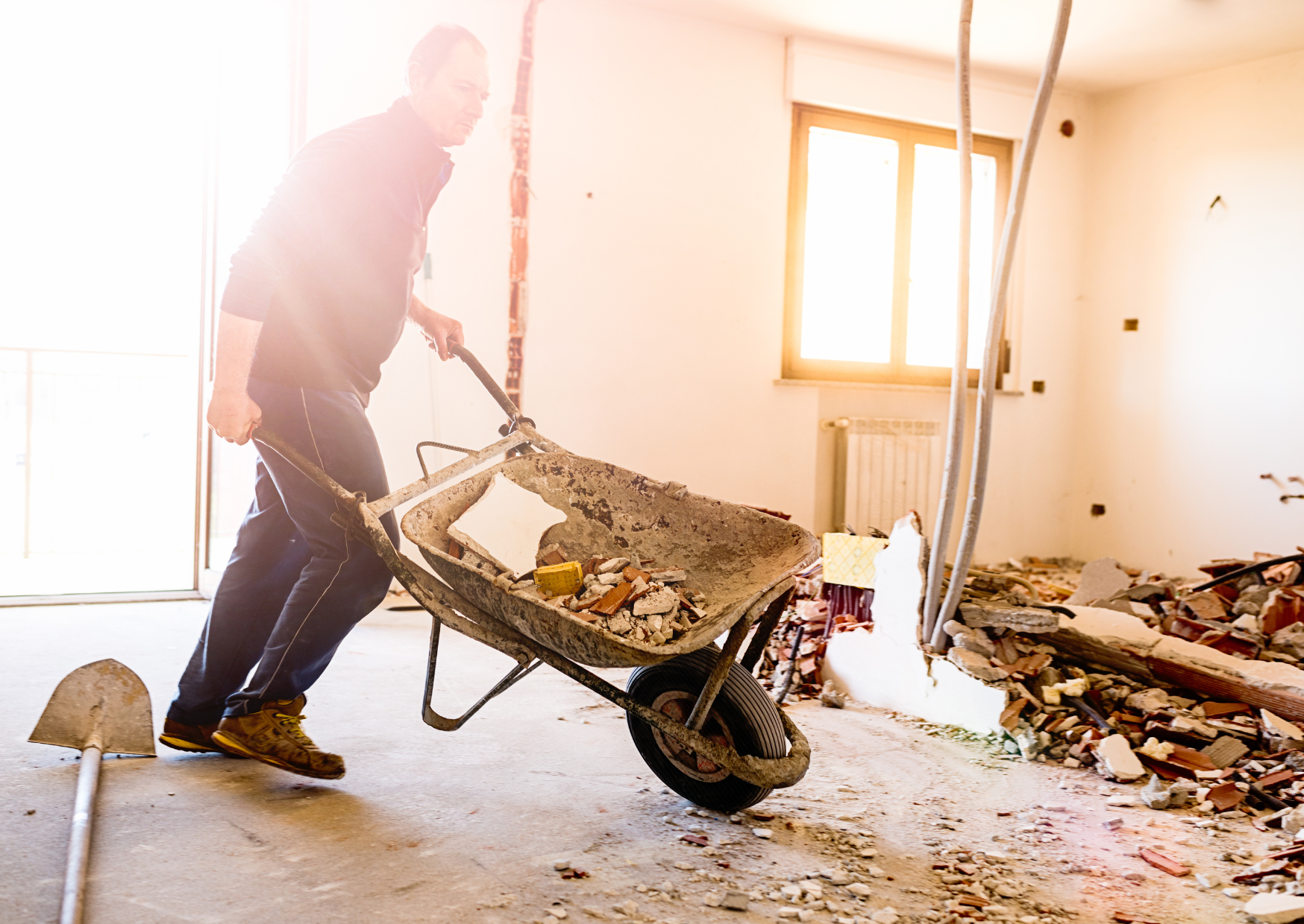 Why Italian Workers Use Equipment Americans Would Report to Safety Inspectors 1 Italian Workers Use Equipment 3