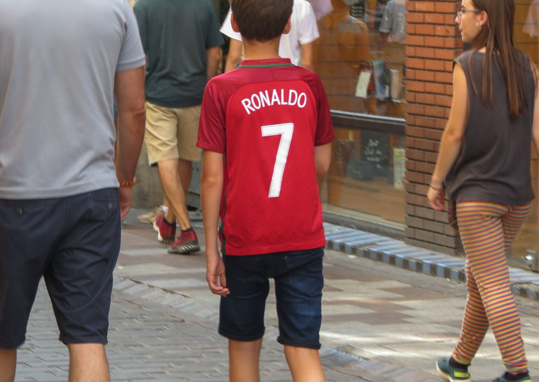 Traveling to Portugal? What Tourists Get Wrong in Portugal (And Locals Notice Immediately) 4 Portugal 53