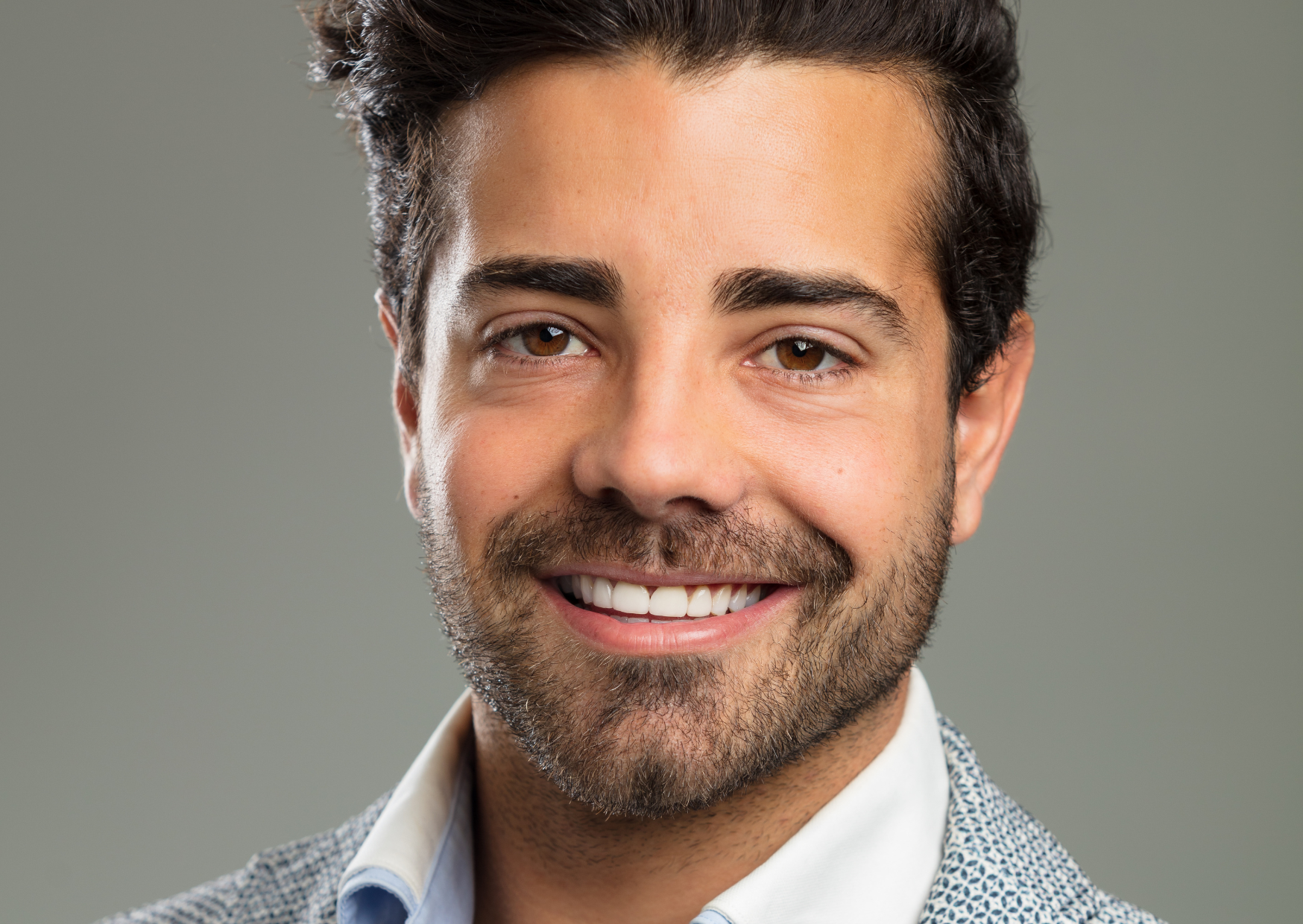 The Surprising Body Hair Length European Men Prefer (And Why It Baffles Americans) 3 Body Hair Length European Men Maintain 2