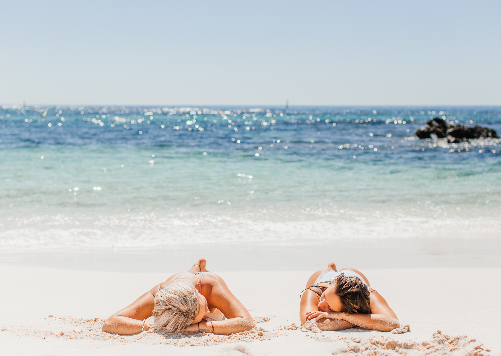 Cellulite Display at European Beaches 7