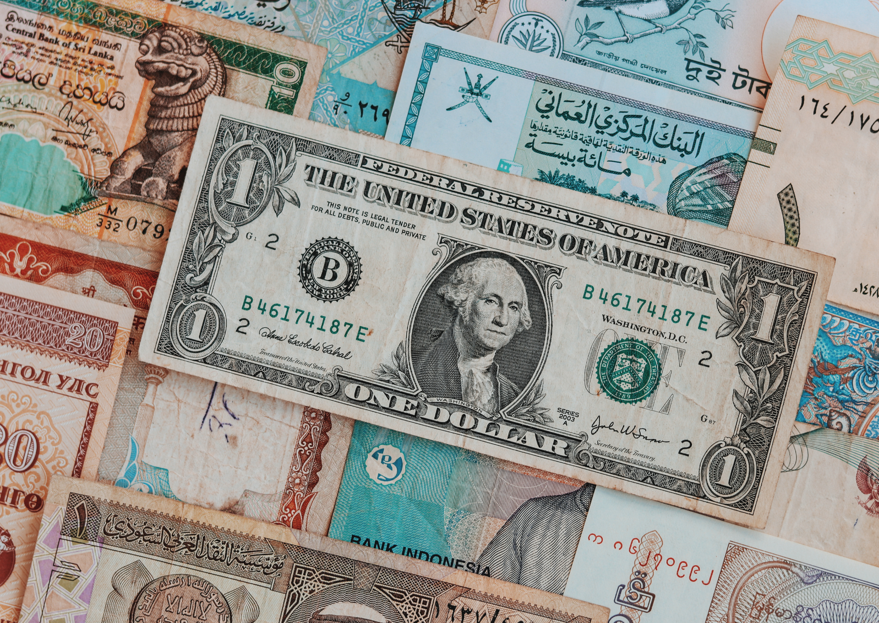 The Hidden Airport Currency Scam That Could Cost You Hundreds 4 Currency Exchange Trick at European Airports