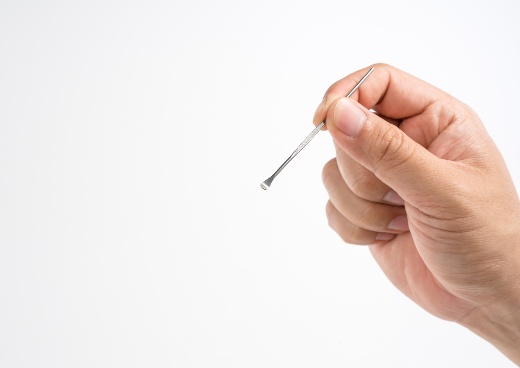 The Earwax Removal Tool Europeans Use That American ENTs Say Punctures Eardrums 1 Earwax Removal Tool Europeans Use