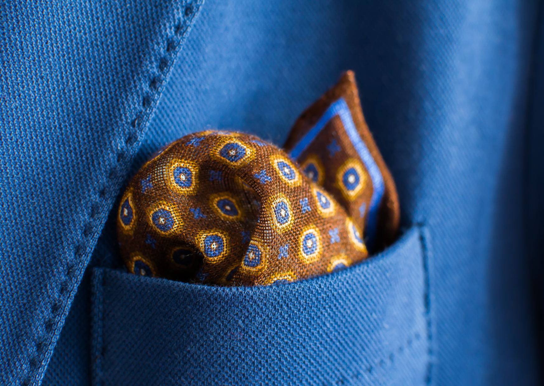 Why French People Blow Their Nose Into Fabric That Americans Burn Immediately 1 French People Blow Their Nose