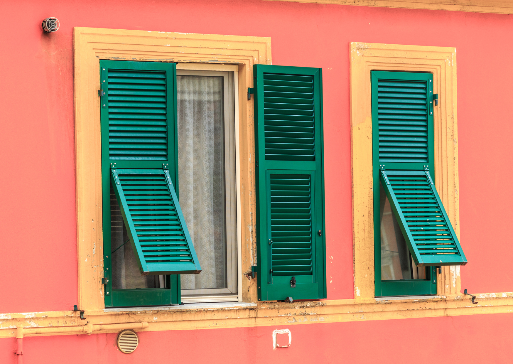 Why Italian Homes Stay Cool Without American Air Conditioning Addiction 2 Italian Homes Stay Cool 4