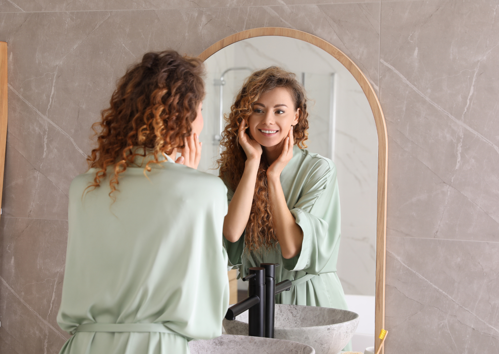 Italians Take 20 Minutes in the Bathroom 6