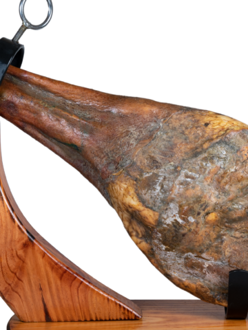 The Meat Aging Process Spanish Do at Home That FDA Would Shut Down