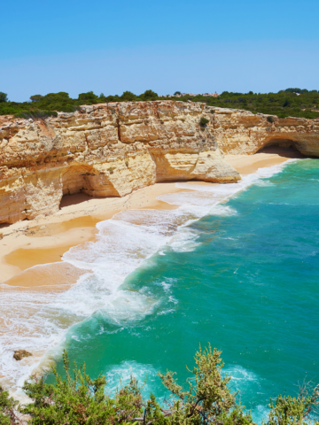 The Mediterranean Country Secretly Giving Americans 5-Year Visas