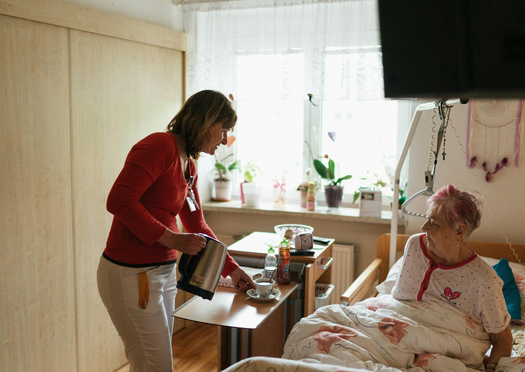 The Retirement Check That Goes 5X Further in Mediterranean Towns Where Americans Live Like Kings 3 Retirement Check