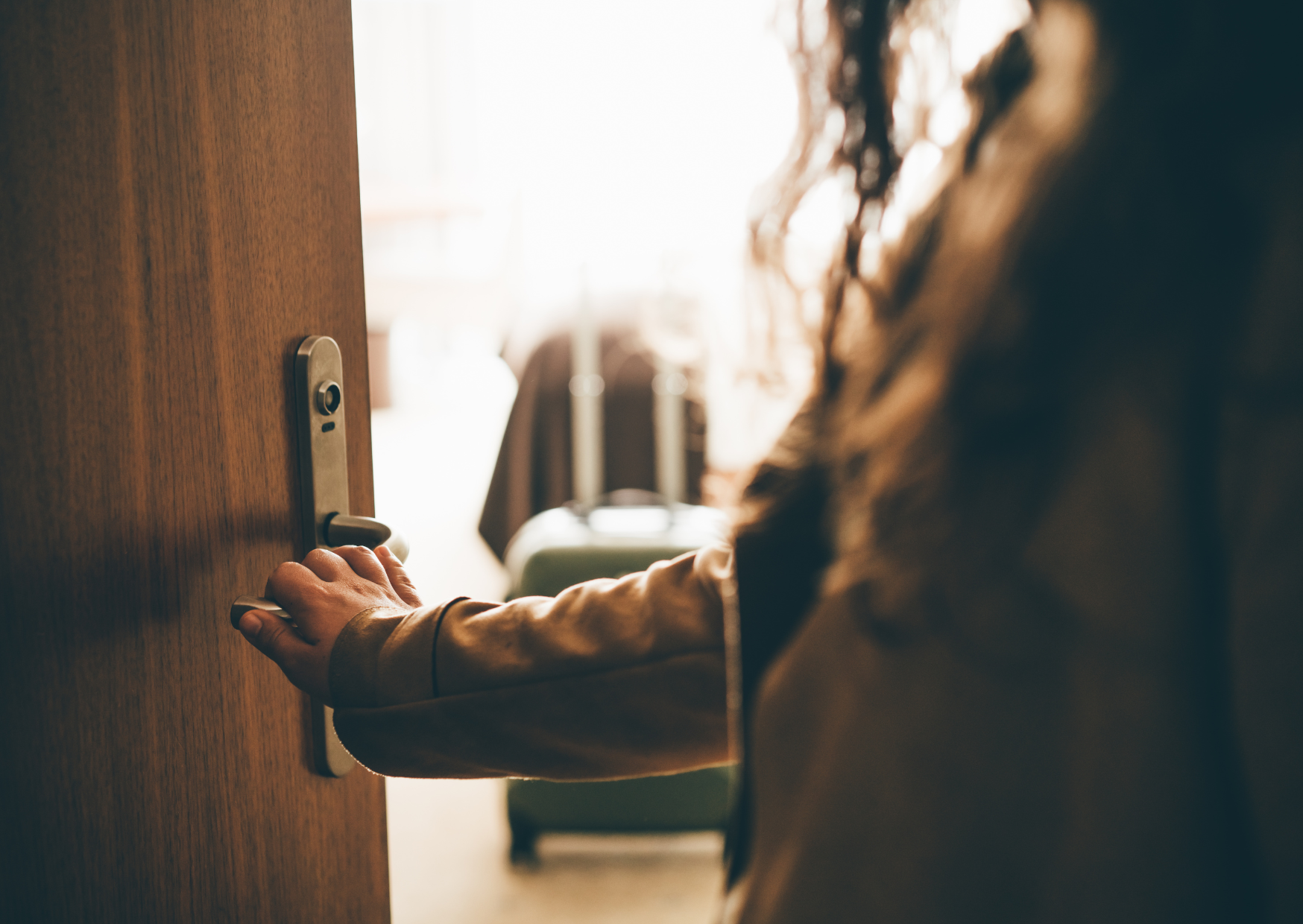 Why Italian Couples Keep Their Door Open During This That Shocks American Guests 2