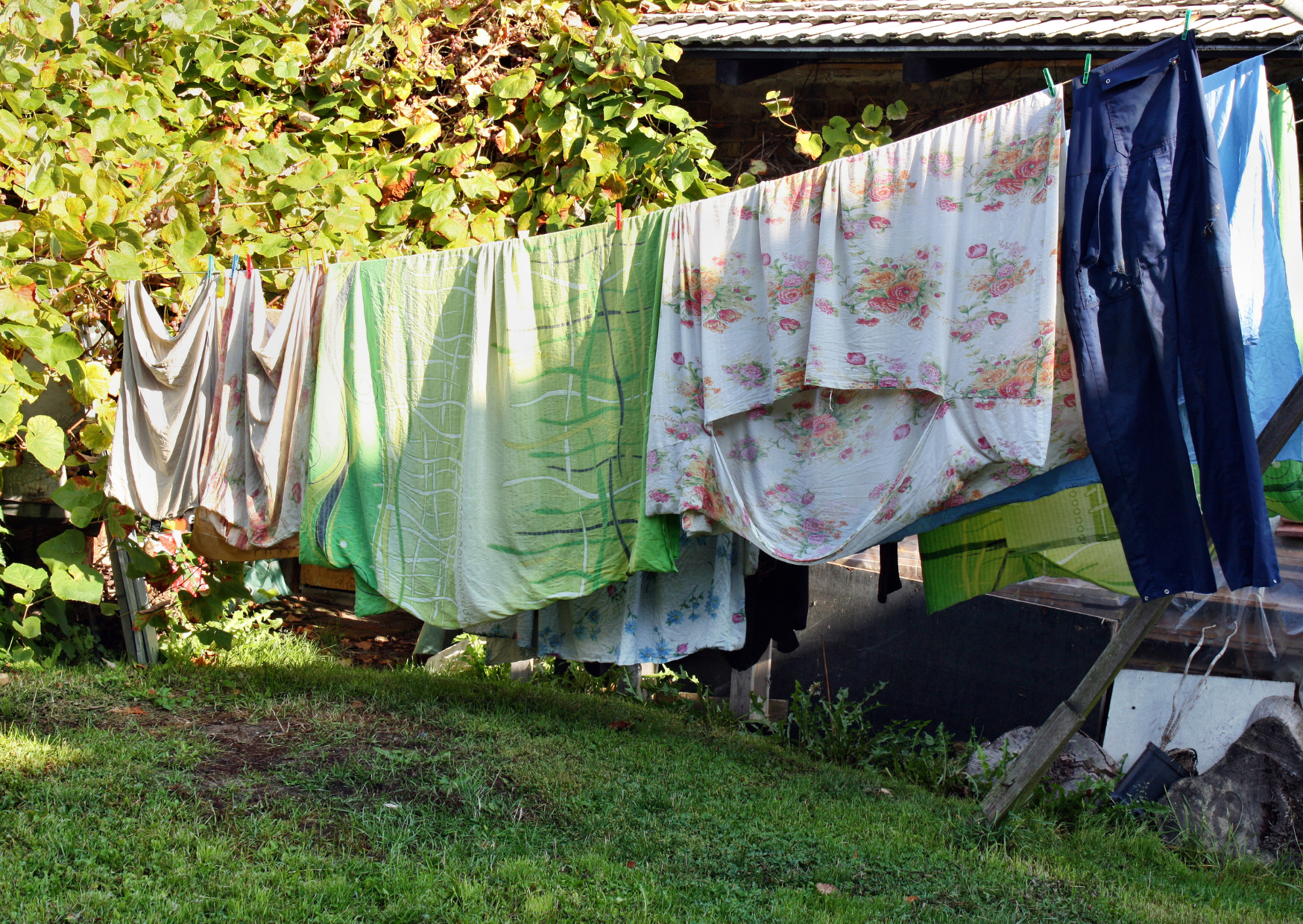 Why Italians Hang Laundry Outside in Winter 6